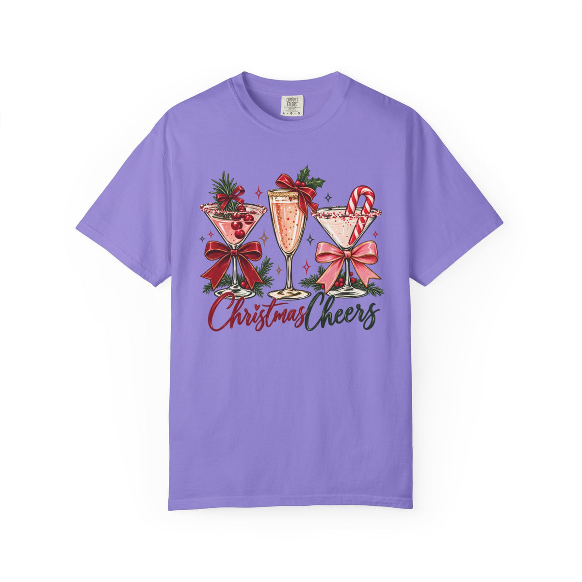 Christmas Cheers cocktail glasses T-Shirt | holiday cocktail design